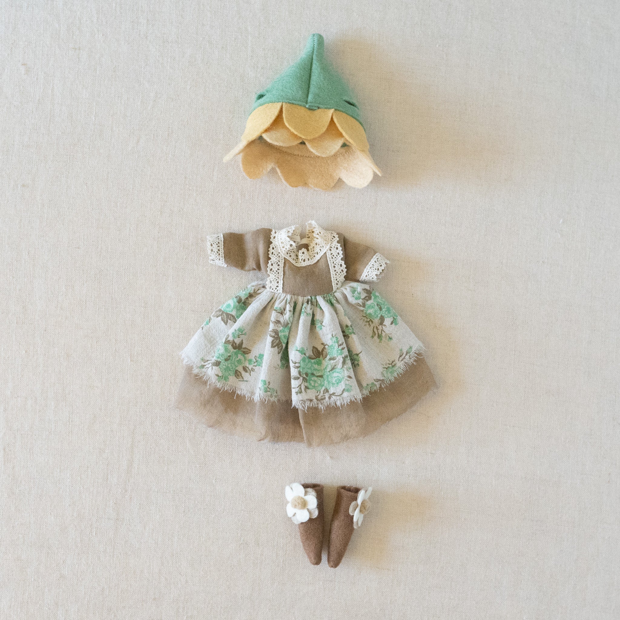 buttercup outfit set - XS