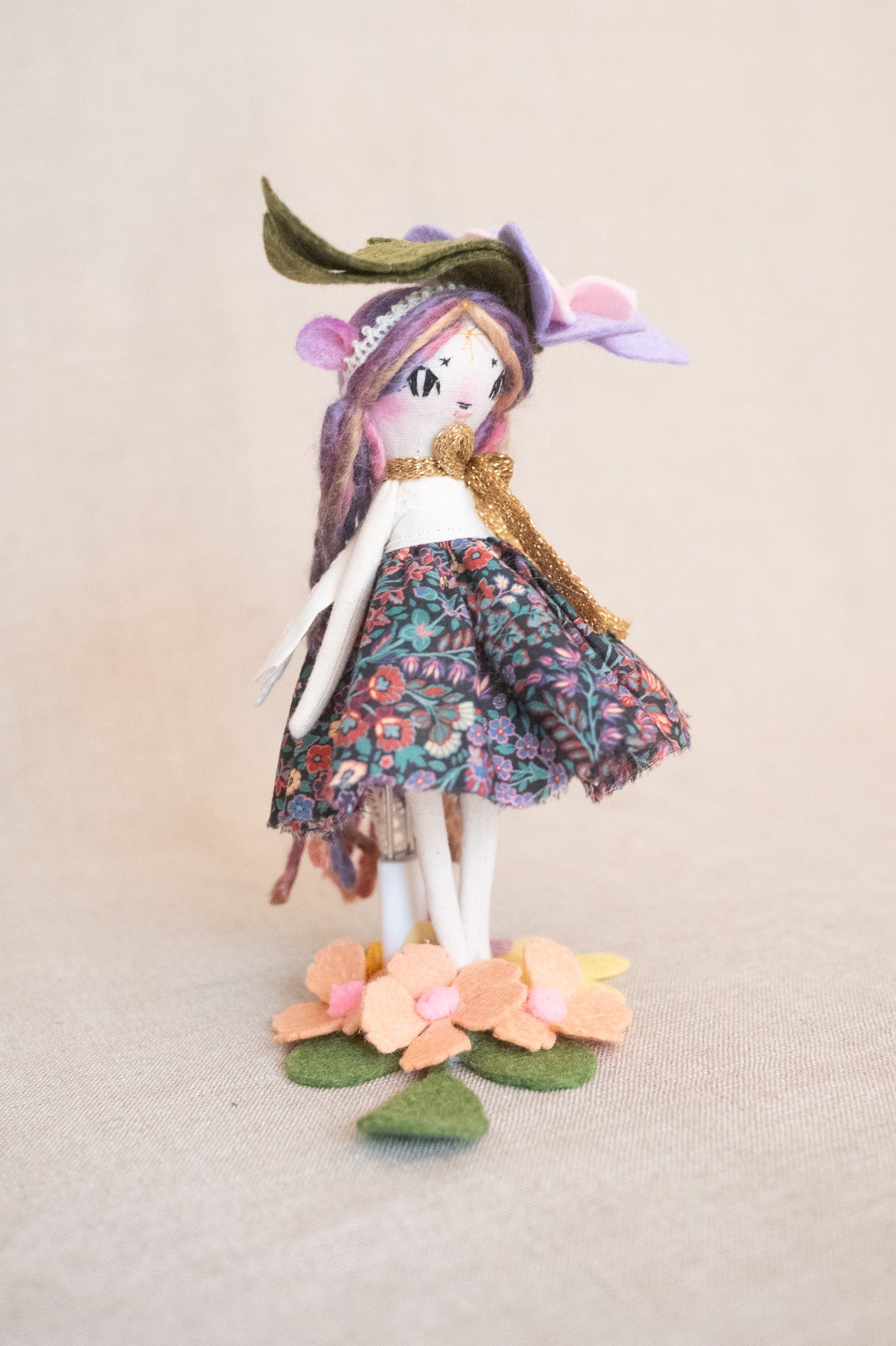 curio wee pixie