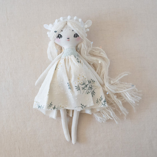 snow fall pixie