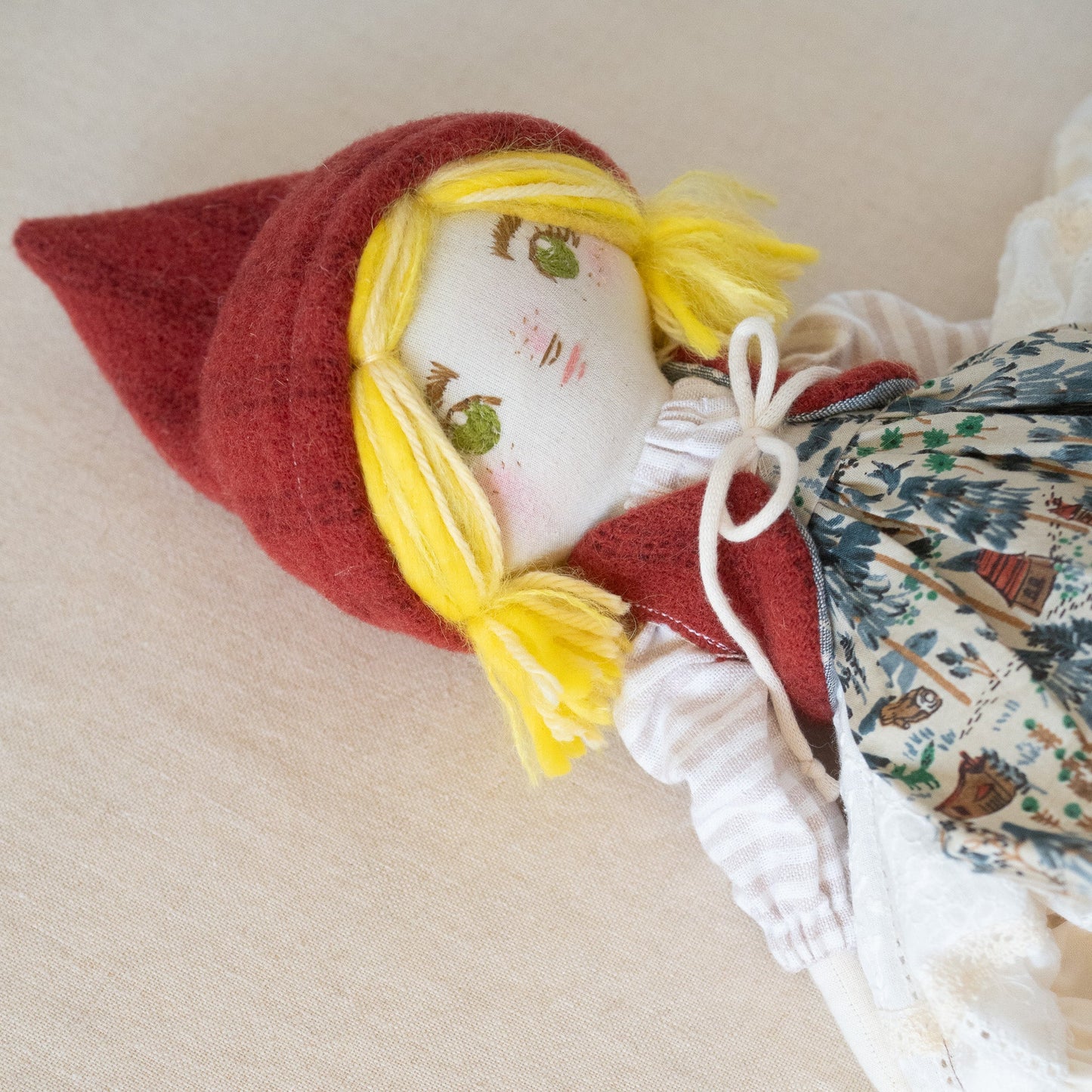 lili fairytale girl