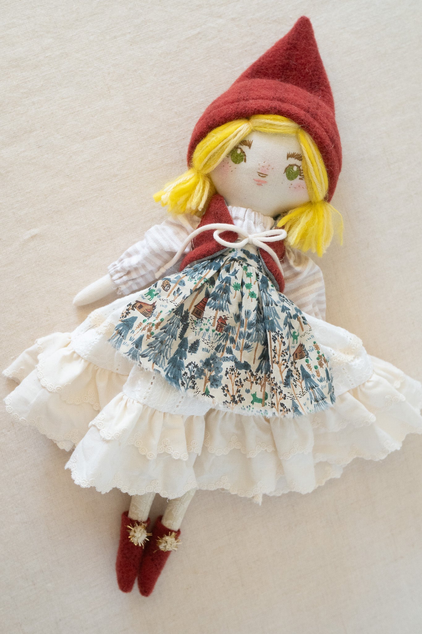 lili fairytale girl