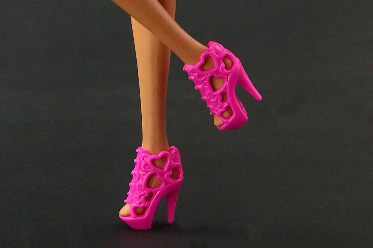 10 pair / lot Fashion Hollow design 1/6 female Doll shoes High quality high heeled Shoes for 30 cm FR doll  accessories