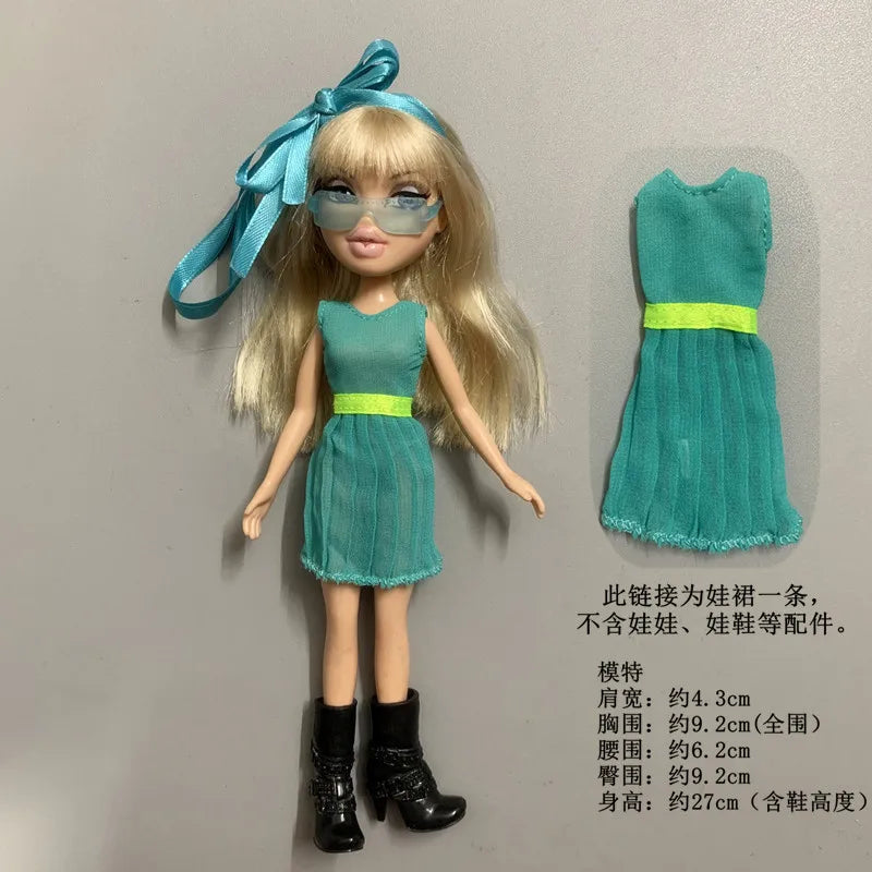 many kinds of clothes dress for 30cm doll fashion cool doll high school doll
