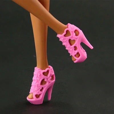 10 pair / lot Fashion Hollow design 1/6 female Doll shoes High quality high heeled Shoes for 30 cm FR doll  accessories